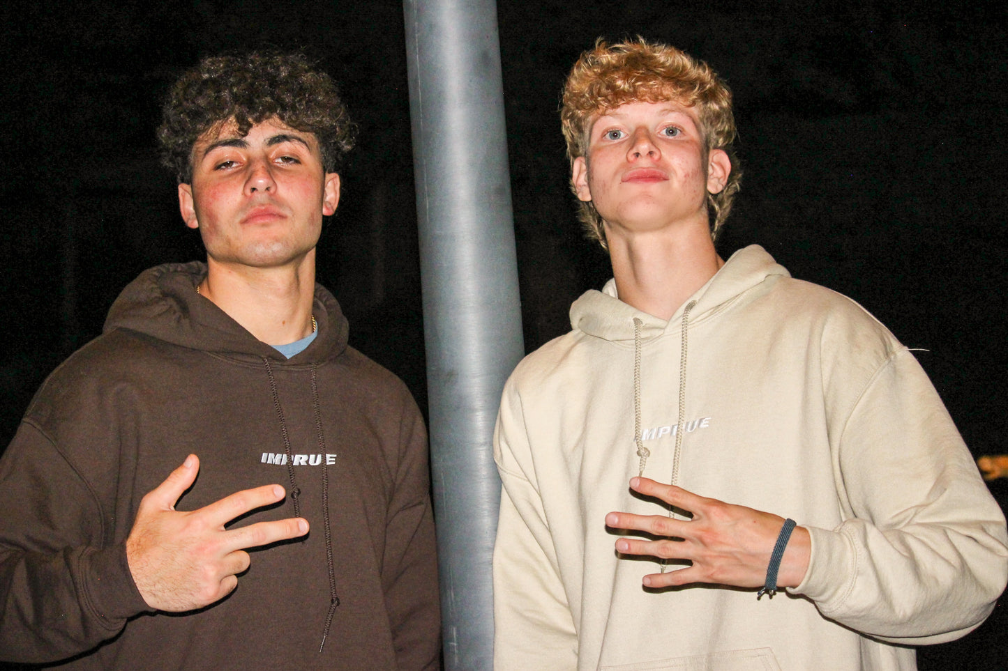 ESSENTIAL HOOD